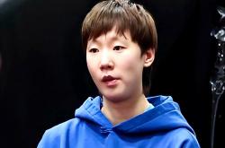 开云体育官网登入-利奥内西球员表现不佳，受到质疑